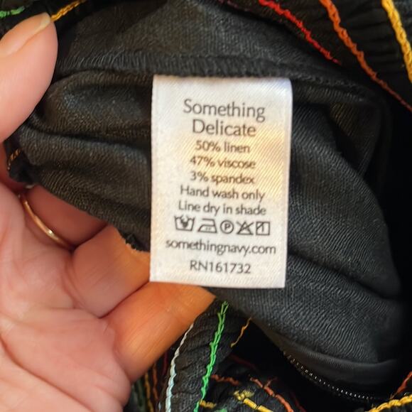 SOMETHING NAVY Rainbow Smocked Linen Blend Jumpsuit Puff Sleeve Size XS - Picture 8 of 9